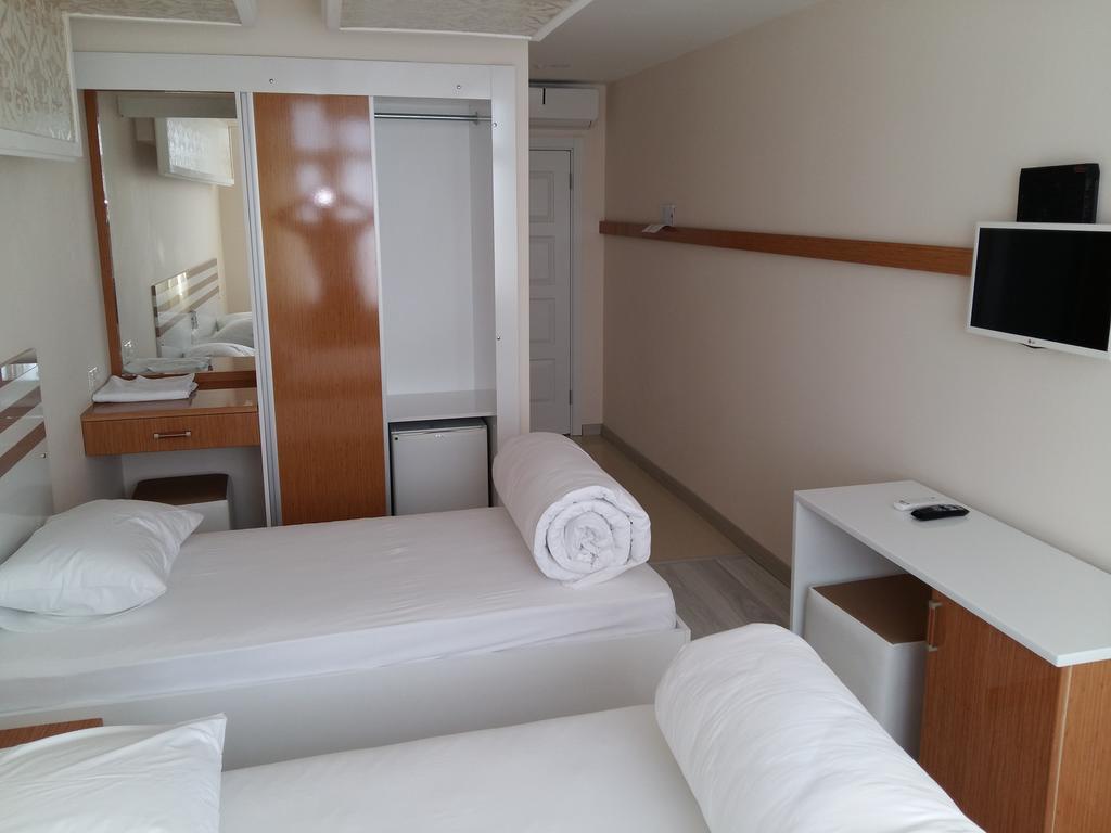 Cihan Hotel Хопа Экстерьер фото