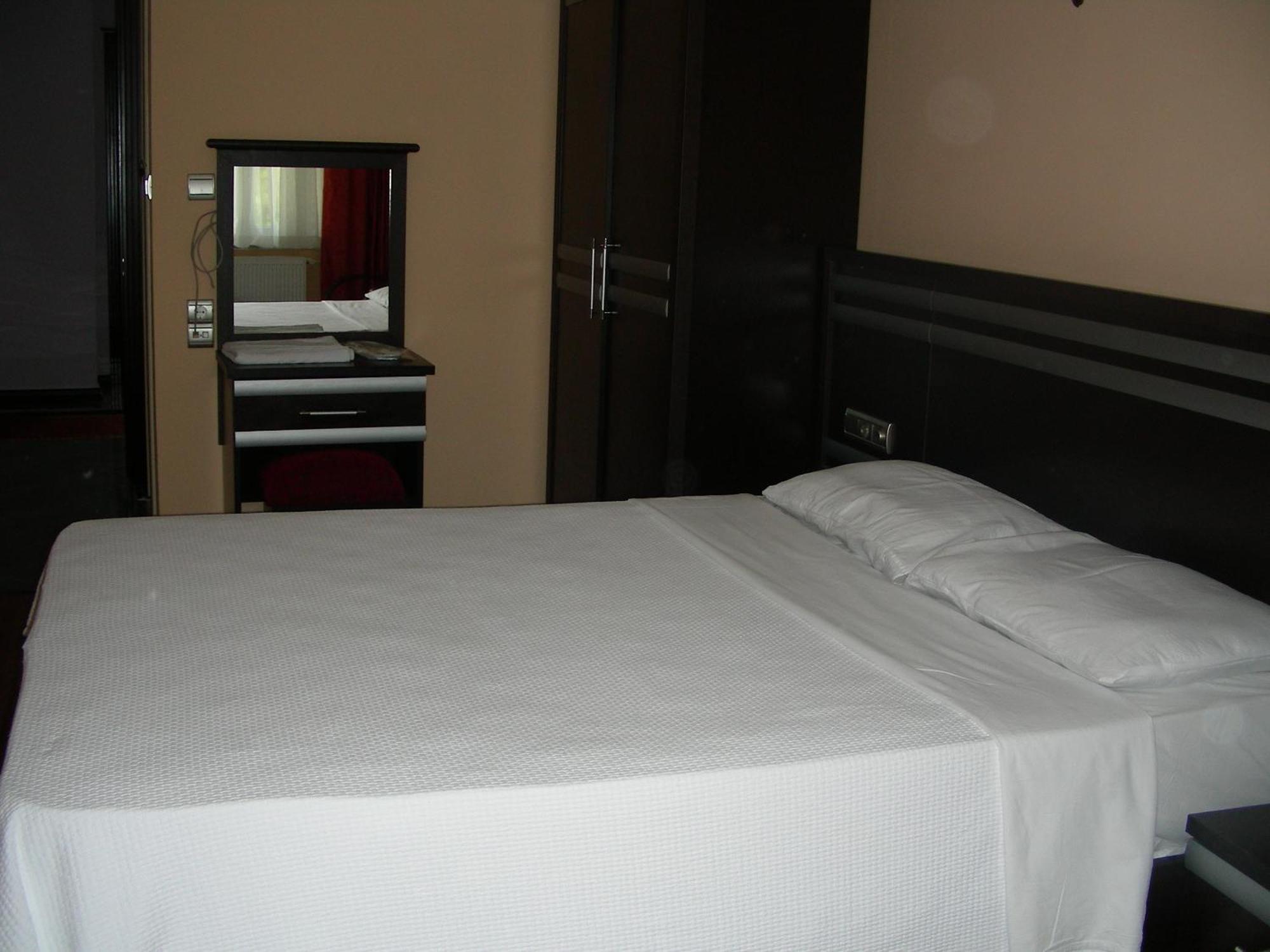 Cihan Hotel Хопа Номер фото
