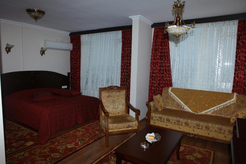 Cihan Hotel Хопа Экстерьер фото
